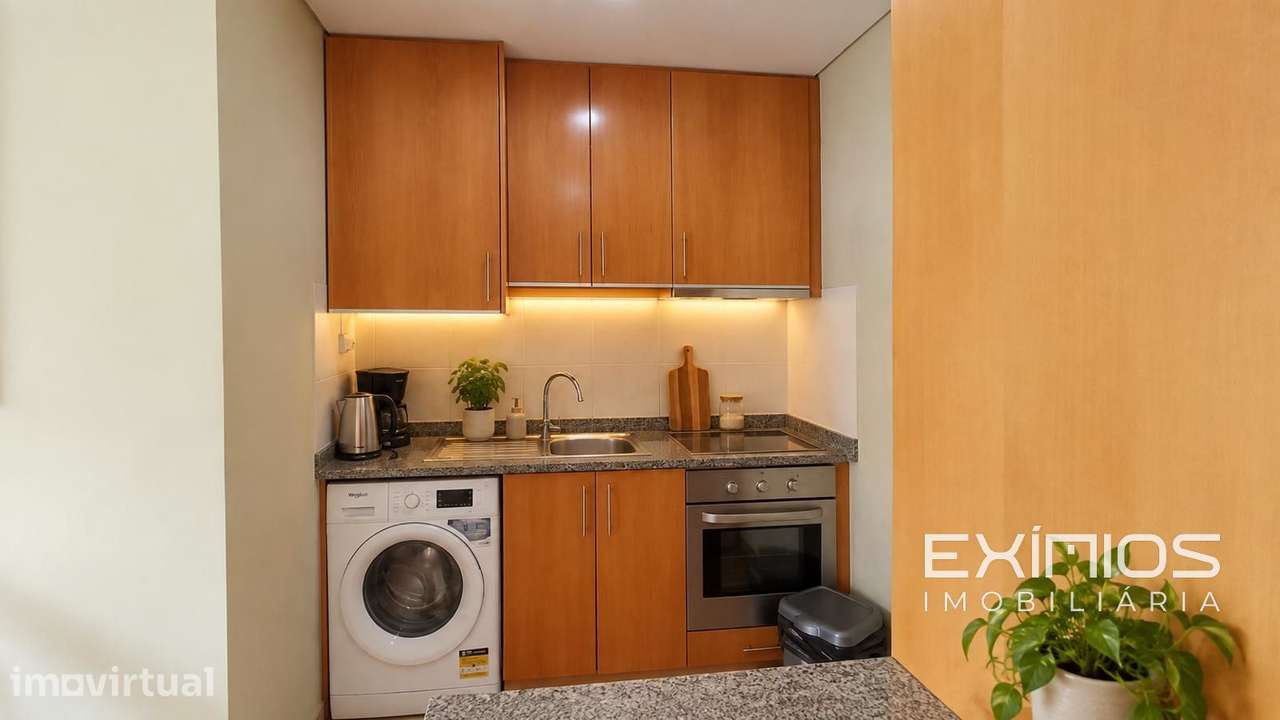 Apartamento T1 com 37 m2, localizado no Porto - Grande imagem: 3/6