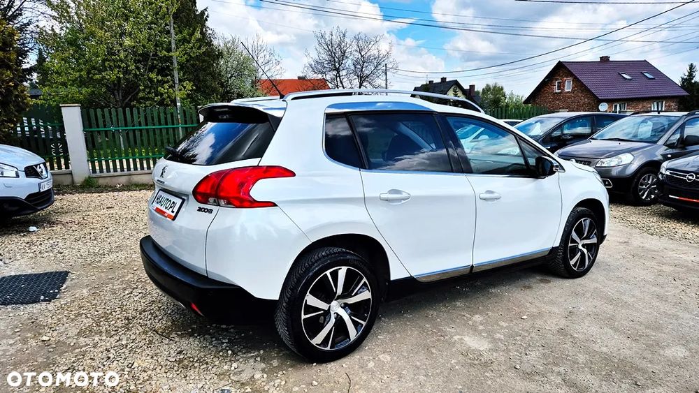 Peugeot 2008 1.6 VTi Allure - 12