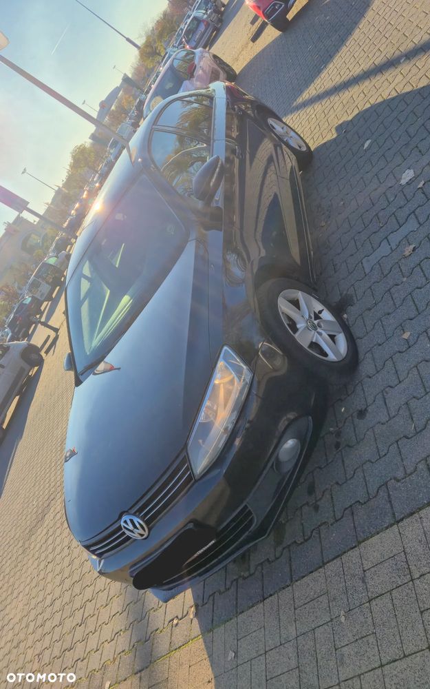 Volkswagen Jetta 1.6 TDI Comfortline - 6