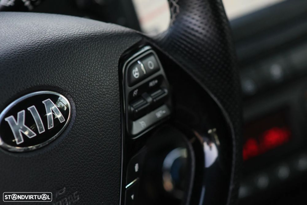 Kia Ceed 1.6 CRDi GT Line - 43