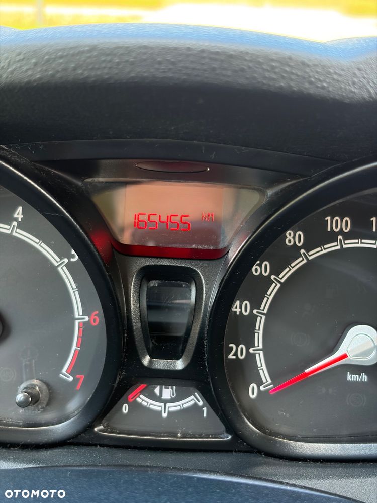 Ford Fiesta 1.25 Champions Edition - 12