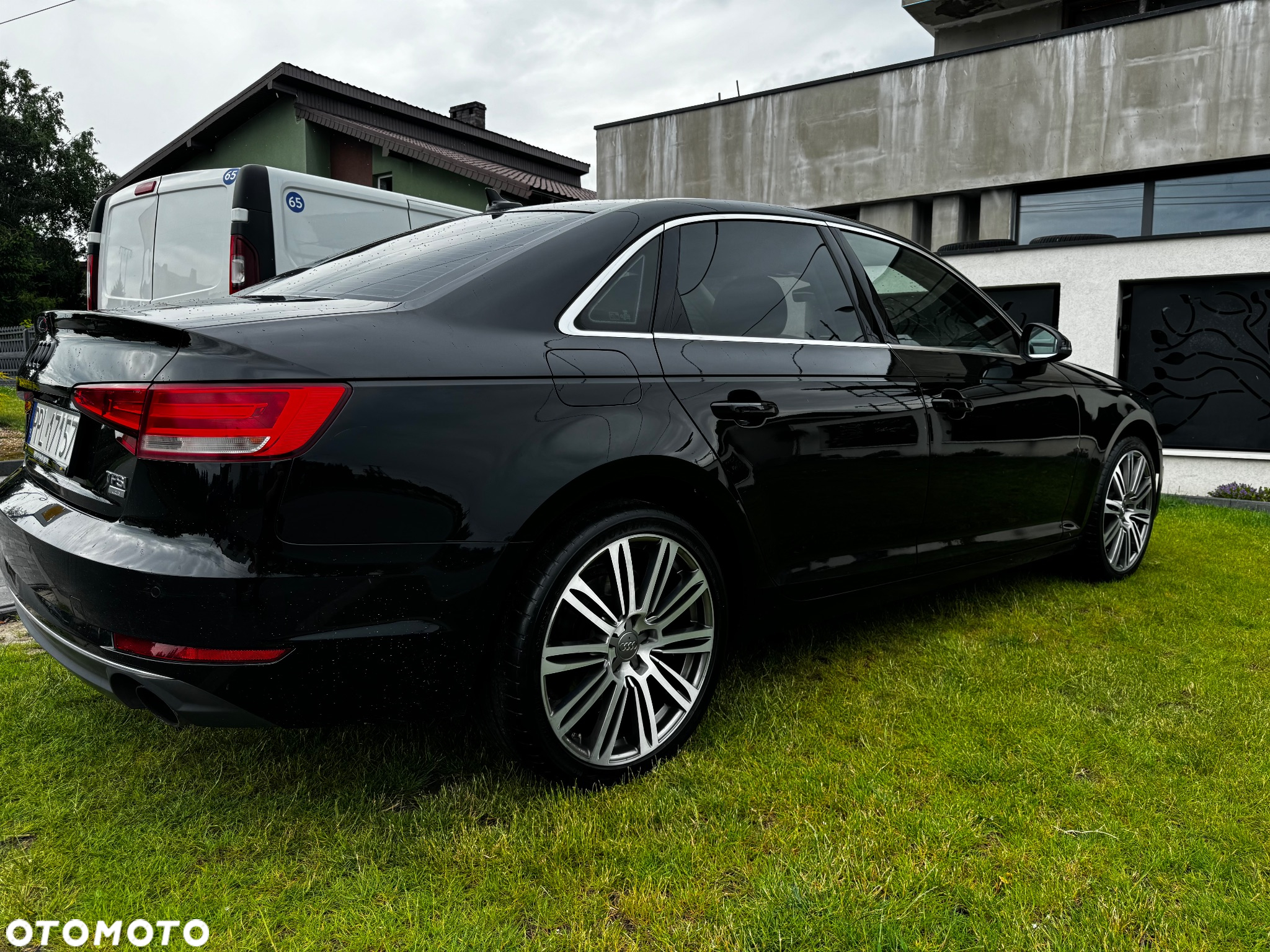 Audi A4 2.0 TFSI ultra - 4