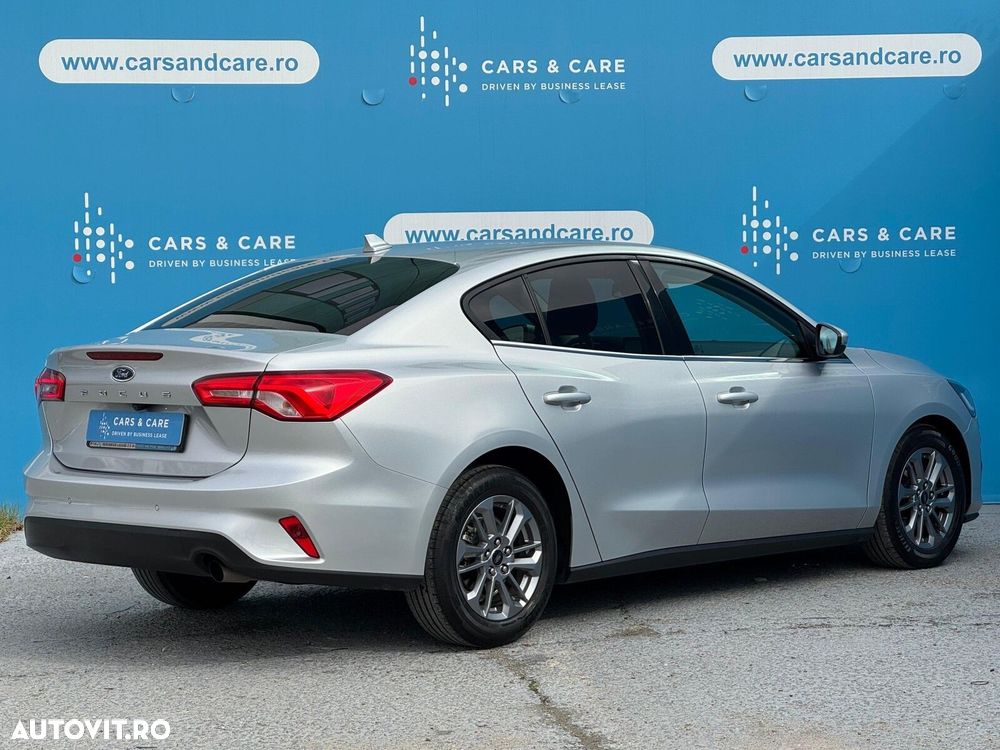 Ford Focus - 5