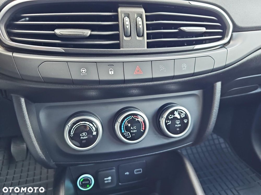 Fiat Tipo 1.0 T3 City - 23