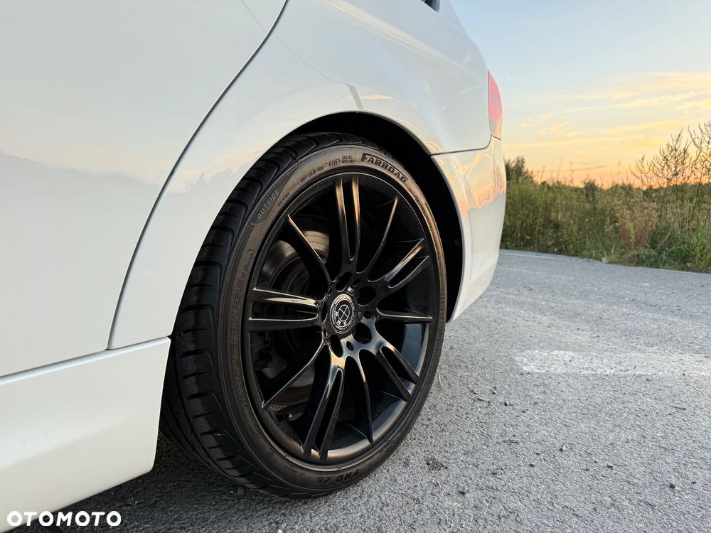 BMW Seria 3 320d DPF - 10