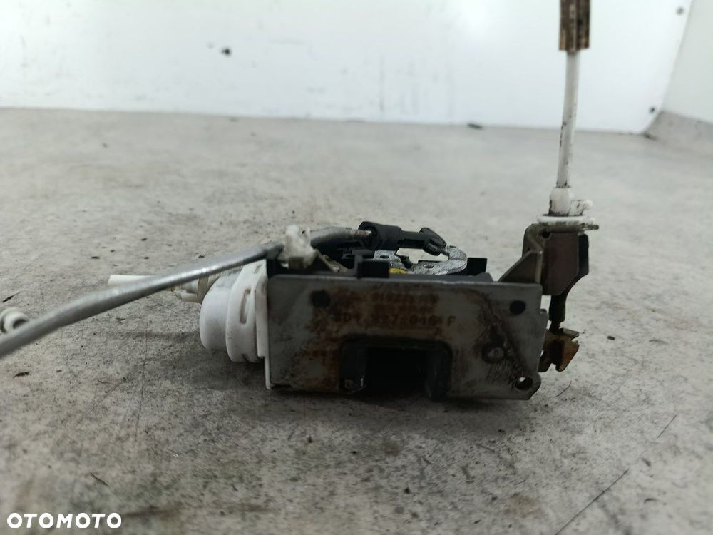 ZAMEK DRZWI LEWY PRZÓD AUDI A4 B5 8D1837015F - 4