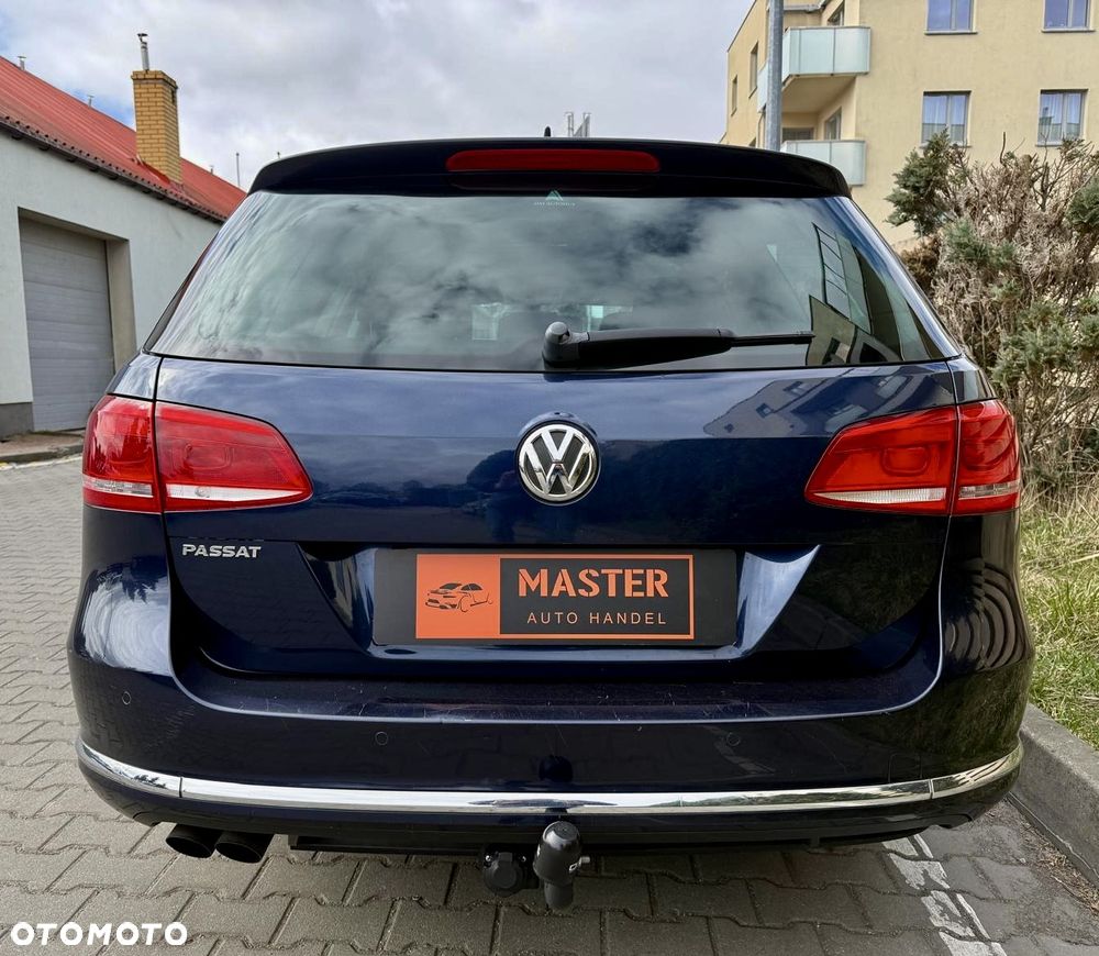 Volkswagen Passat 2.0 TDI SCR DSG Comfortline - 15