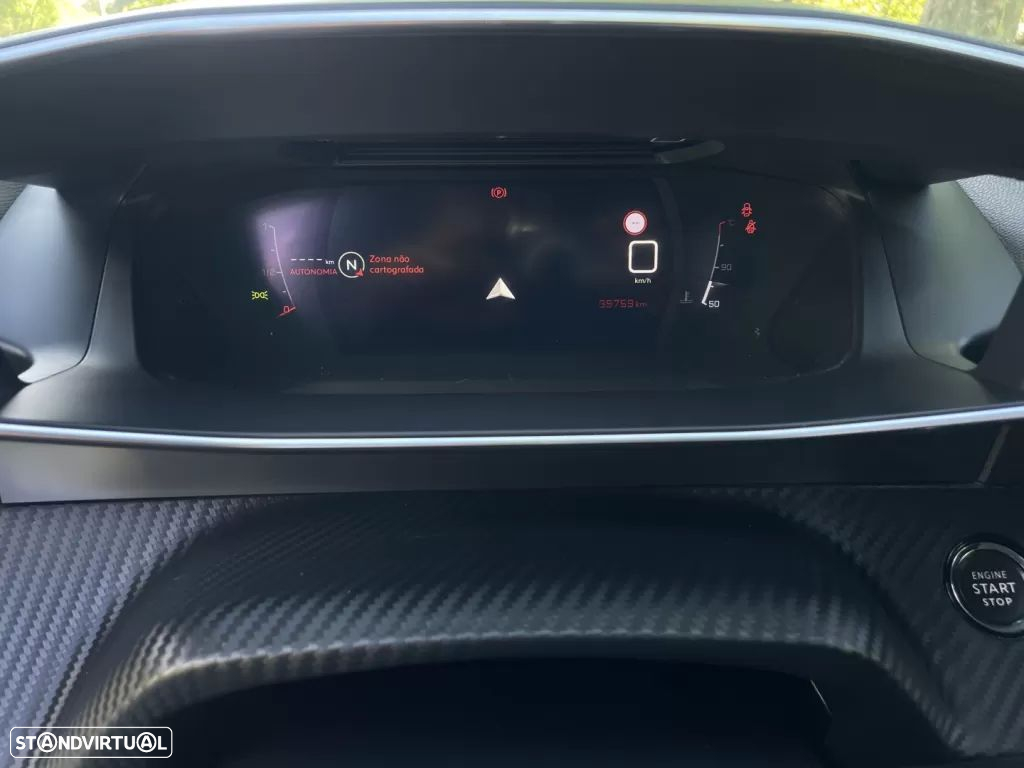 Peugeot 2008 1.2 PureTech Allure - 23
