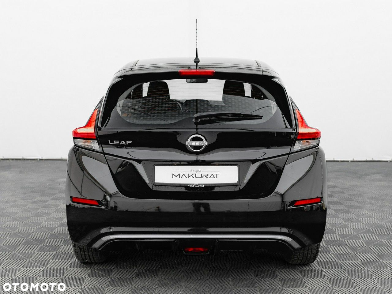 Nissan Leaf - 11