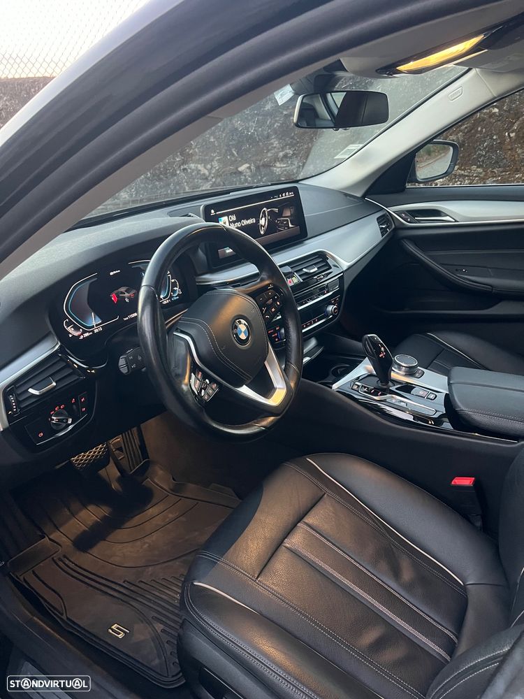 BMW 520 e Line Luxury - 8