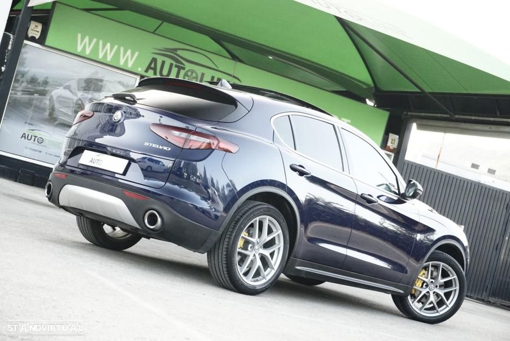 Alfa Romeo Stelvio 2.0 T Veloce TI Q4 AT8 - 44