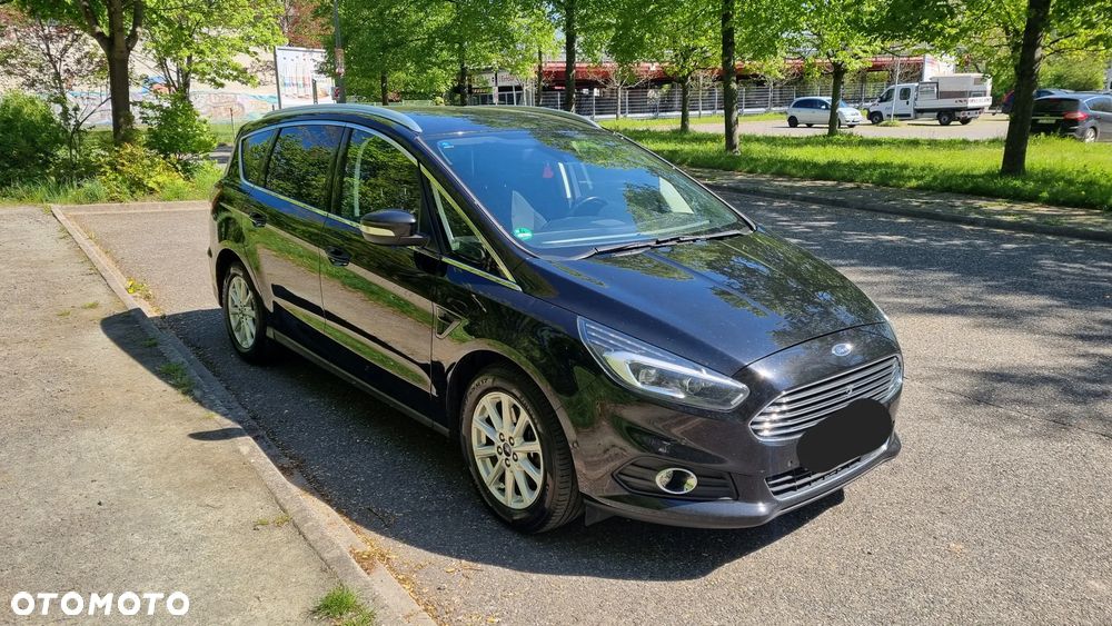 Ford S-Max 2.0 TDCi Titanium PowerShift - 7