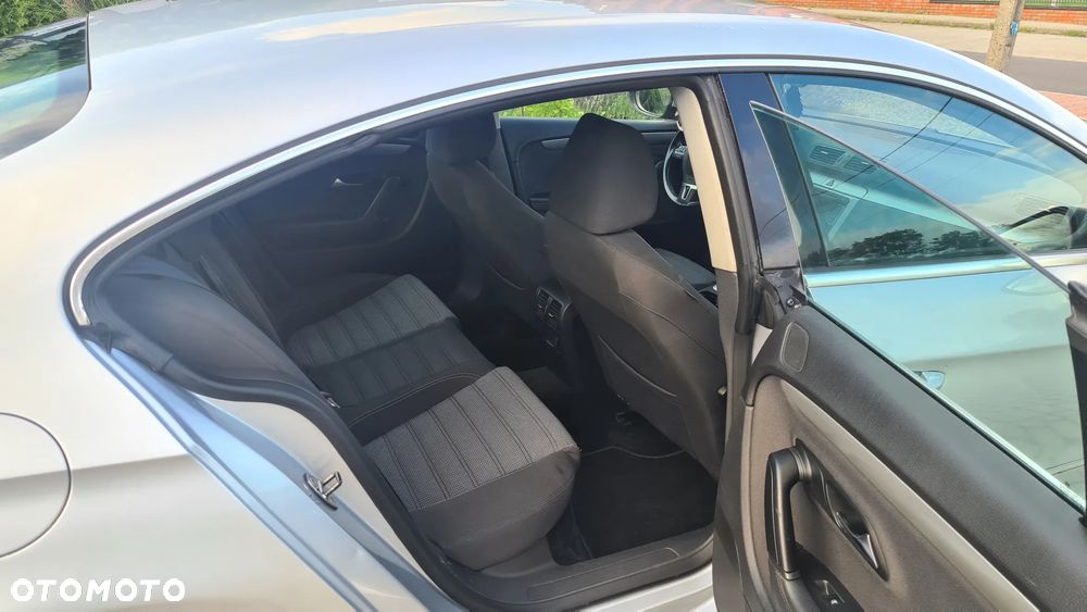 Volkswagen Passat CC 2.0 TDI DPF DSG - 27