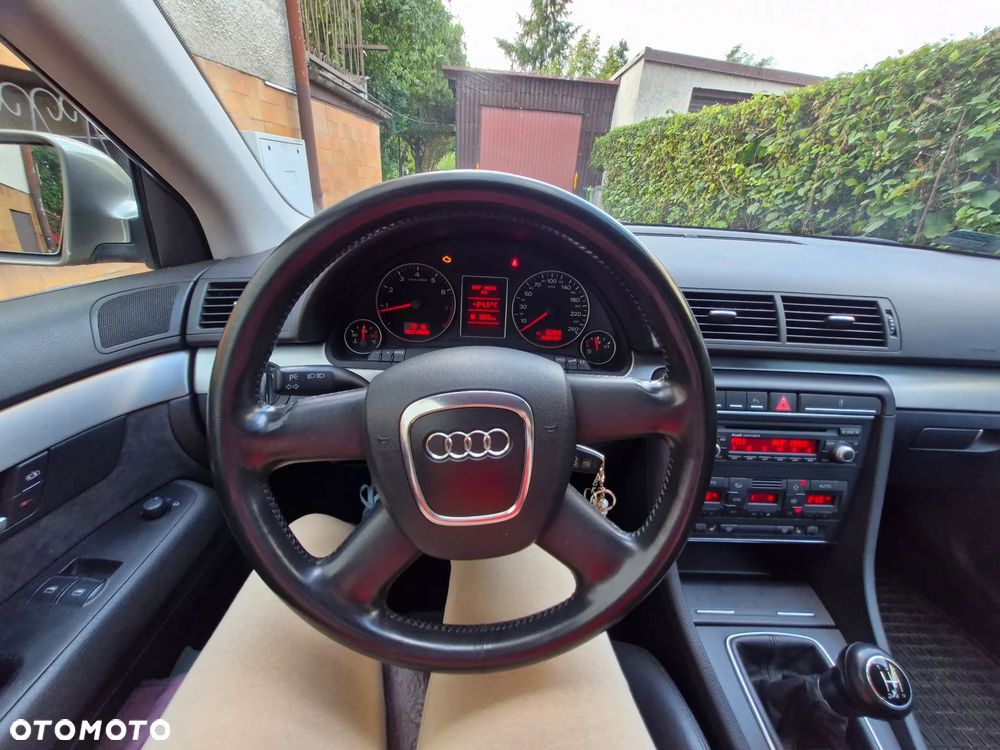 Audi A4 Limousine 2 - 15