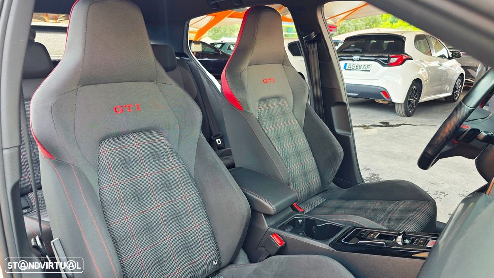 VW Golf 2.0 TSI GTI DSG - 27