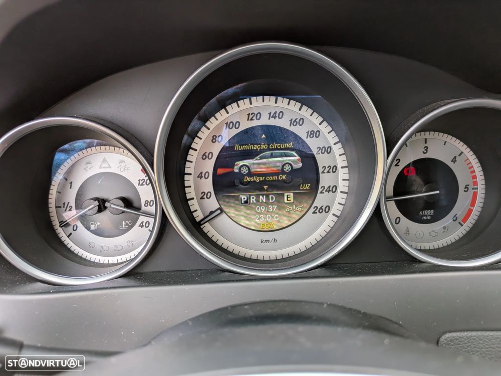 Mercedes-Benz C 250 Station CDI DPF (BlueEFFICIENCY) 7G-TRONIC Avantgarde - 34