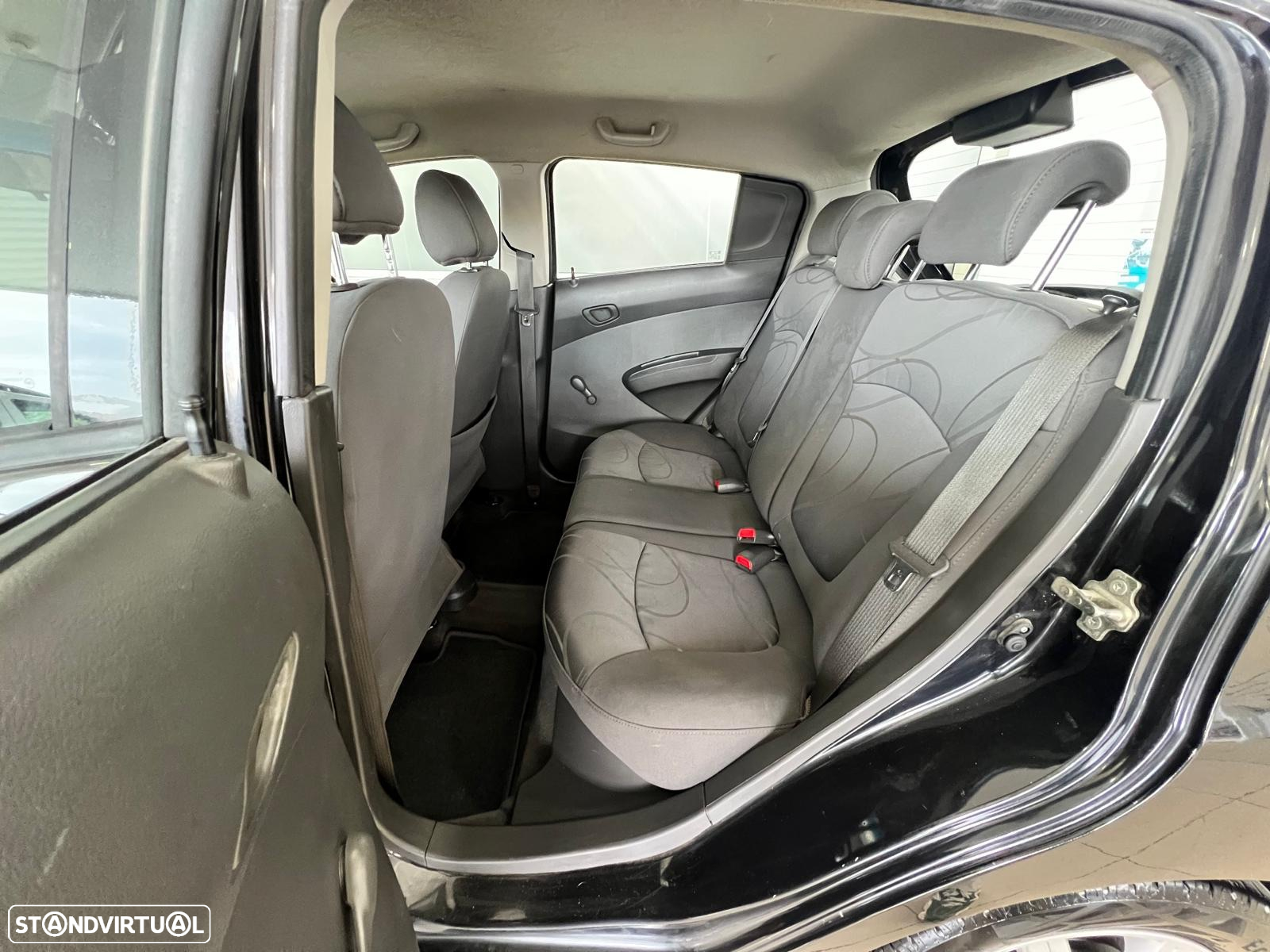 Chevrolet Spark 1.0 LS - 7