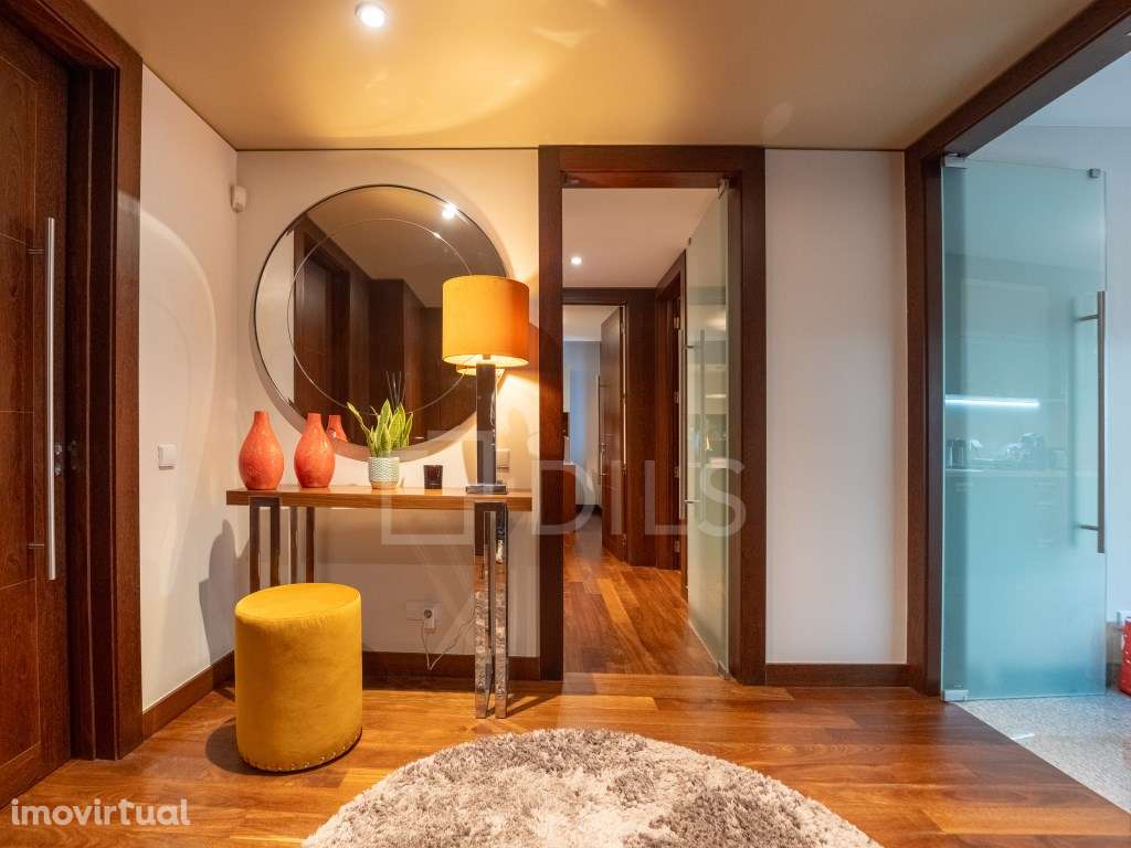 Apartamento T4 no Lake Towers, em Vila Nova de Gaia - Grande imagem: 2/48