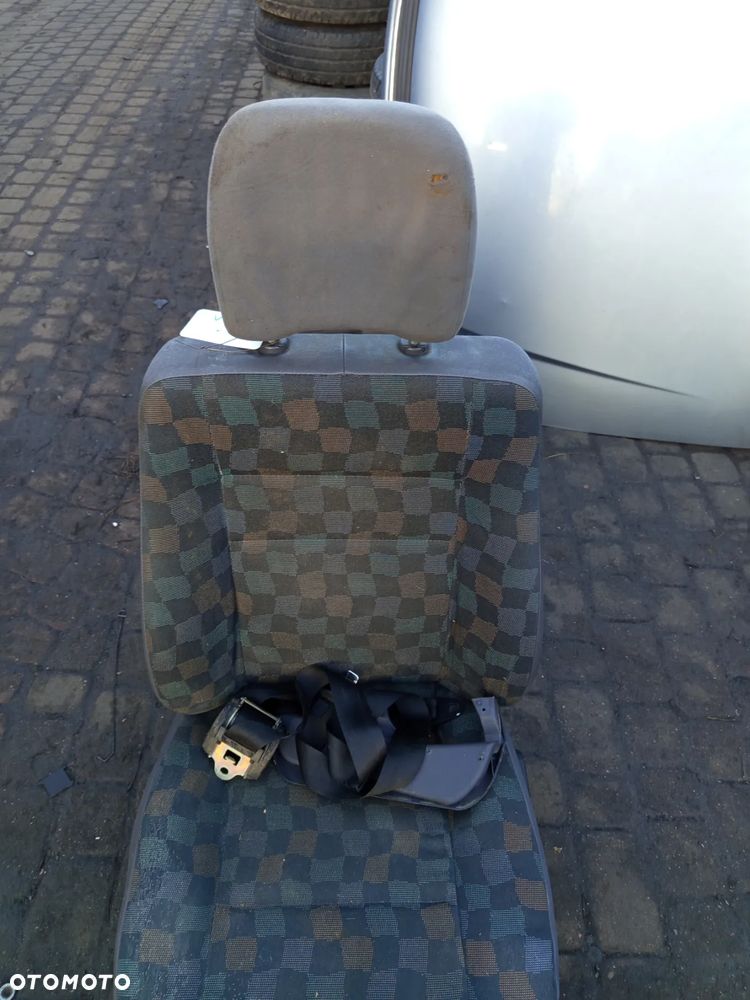 FOTEL KIEROWCY MERCEDES VITO 638 - 3