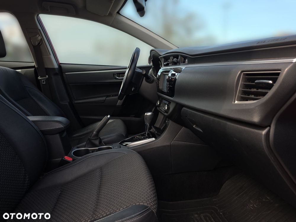 Toyota Corolla - 9