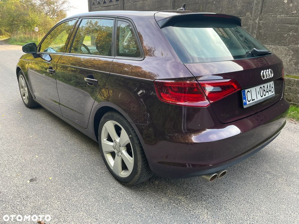 Audi A3 Sportback - 5