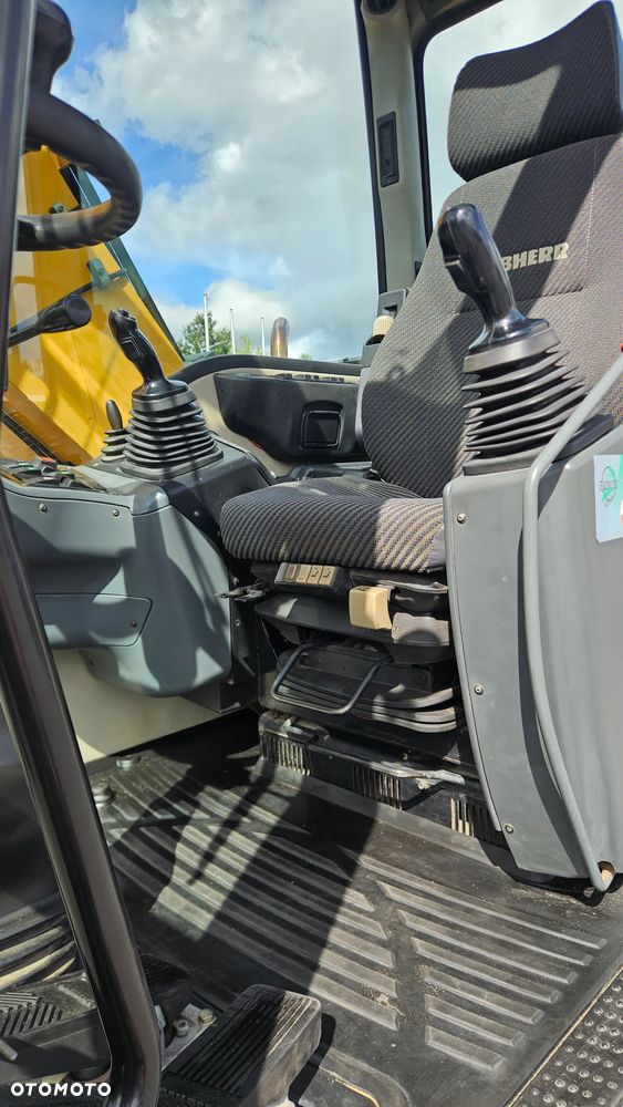 Liebherr A314 - 10