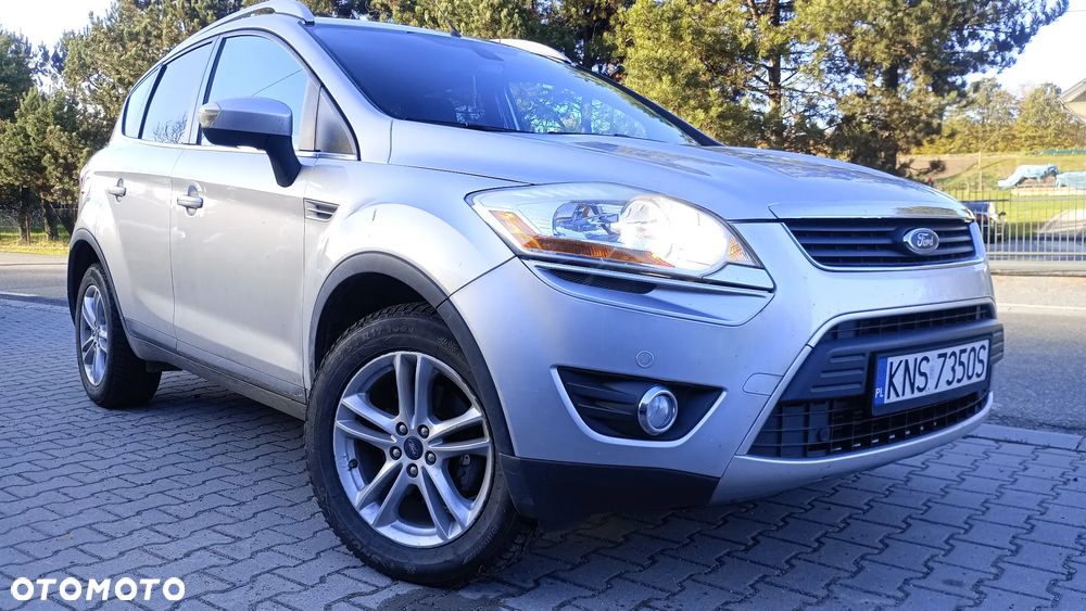 Ford Kuga - 10