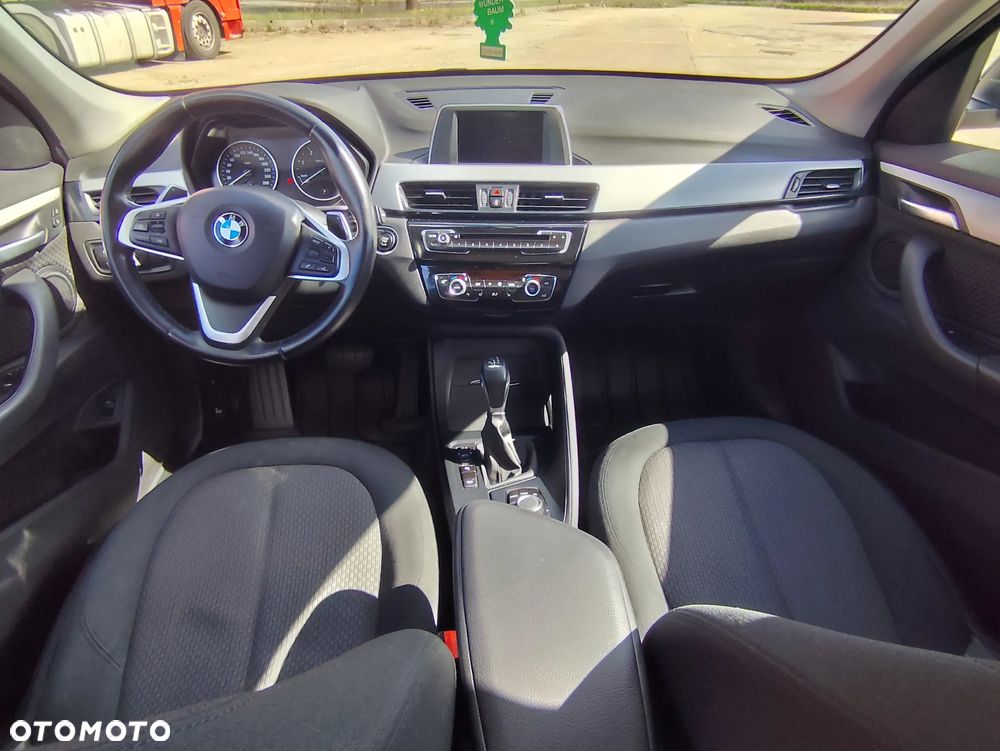 BMW X1 xDrive20d - 7