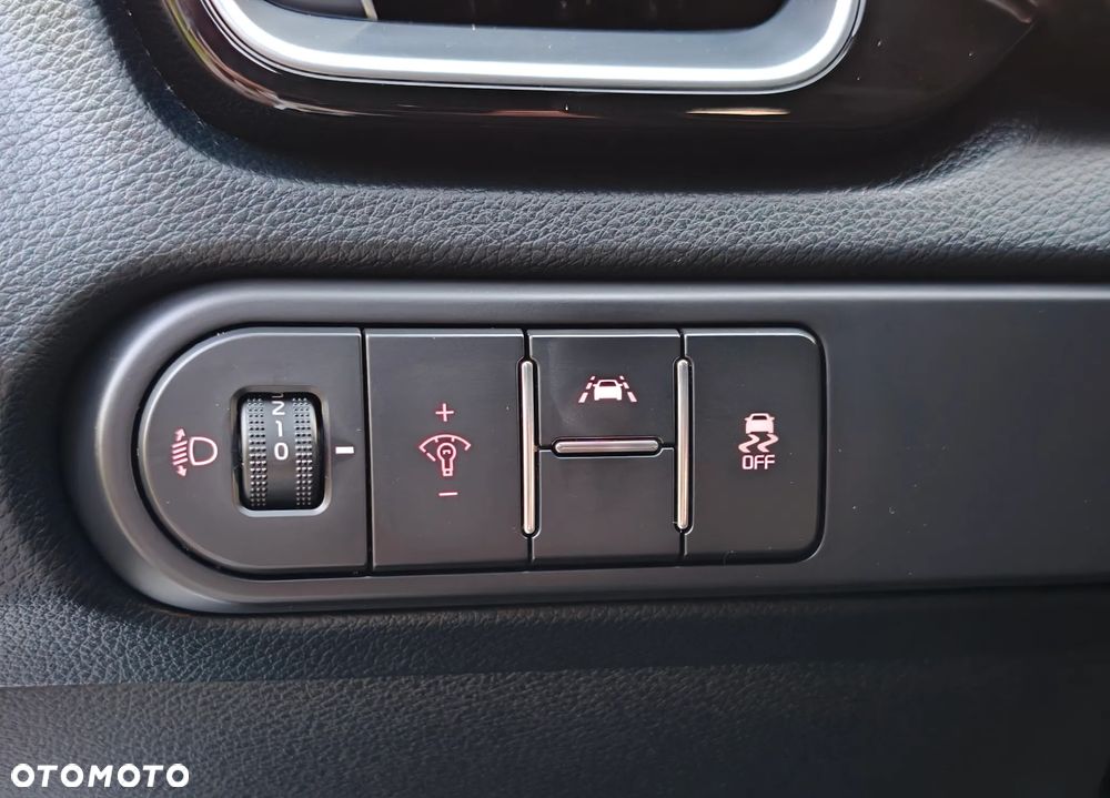 Kia Ceed 1.4 T-GDI L Business Line Plus - 21