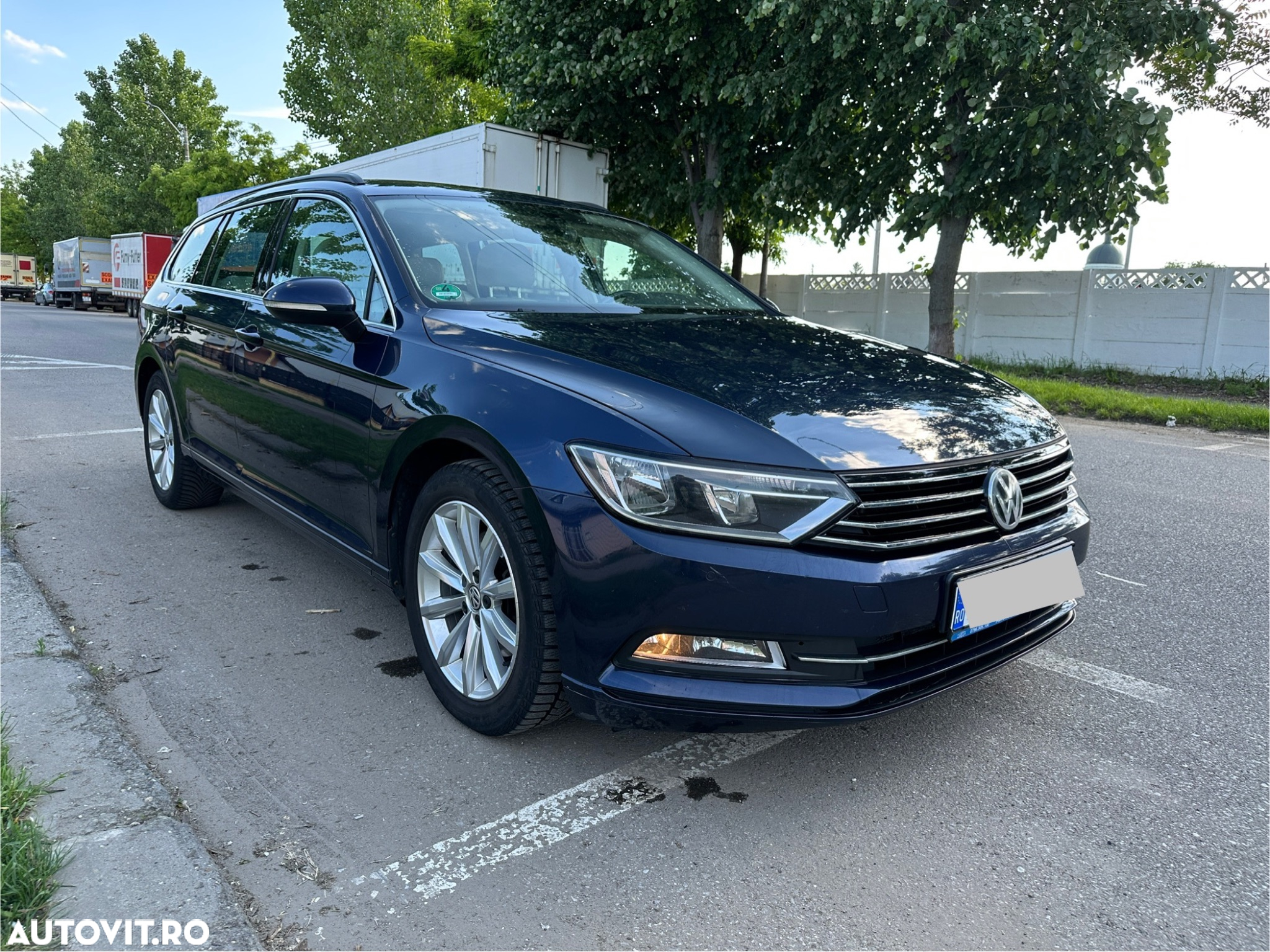 Volkswagen Passat Variant 2.0 TDI DSG (BlueMotion Technology) Highline - 11