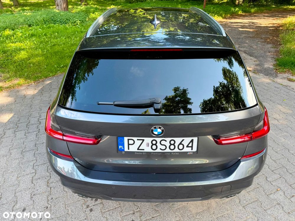 BMW Seria 3 318d M Sport - 5