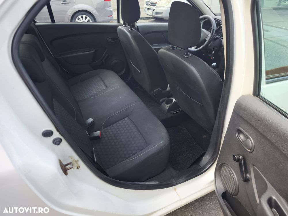 Dacia Logan 1.5 90CP Laureate - 12