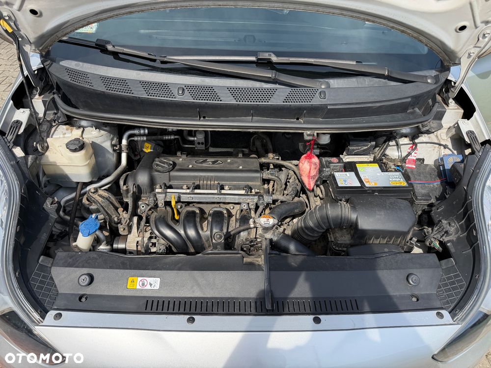 Hyundai ix20 1.4 Comfort - 17