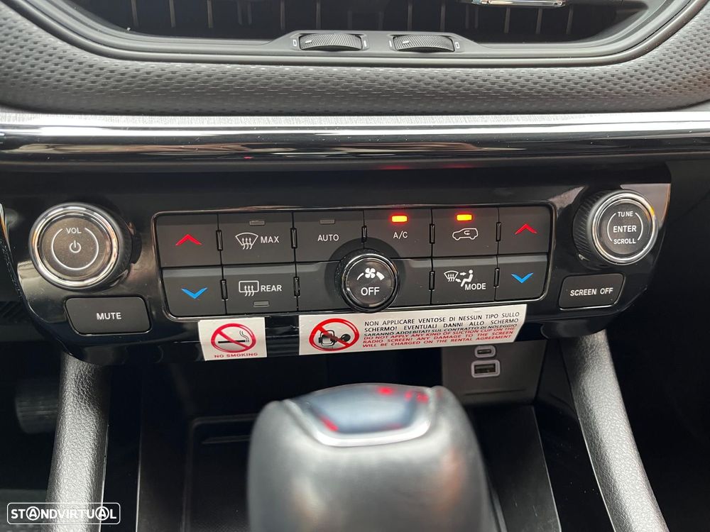 Jeep Compass - 35