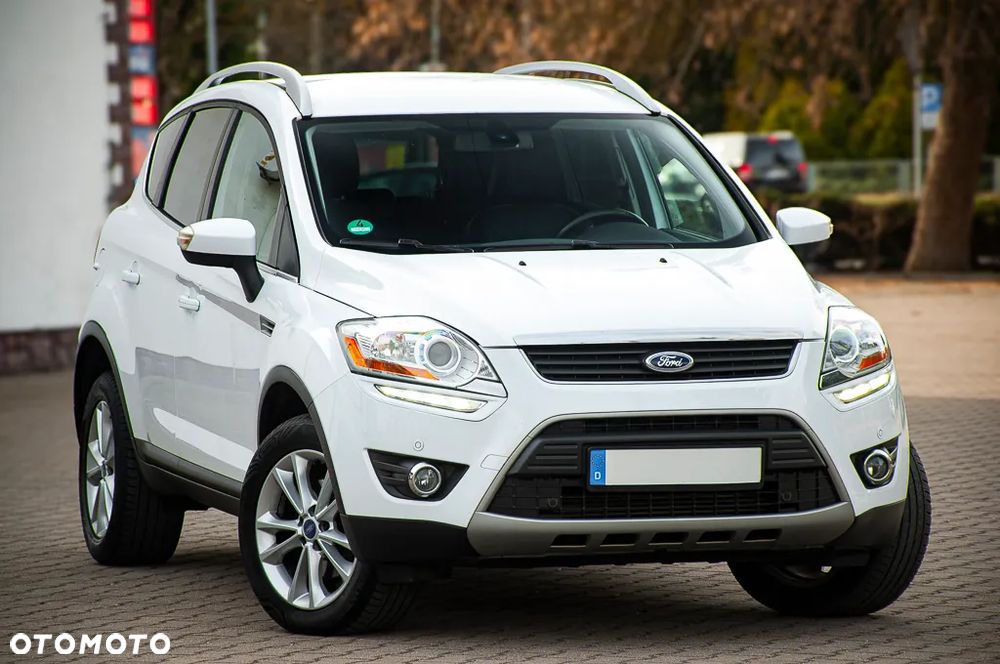 Ford Kuga - 1