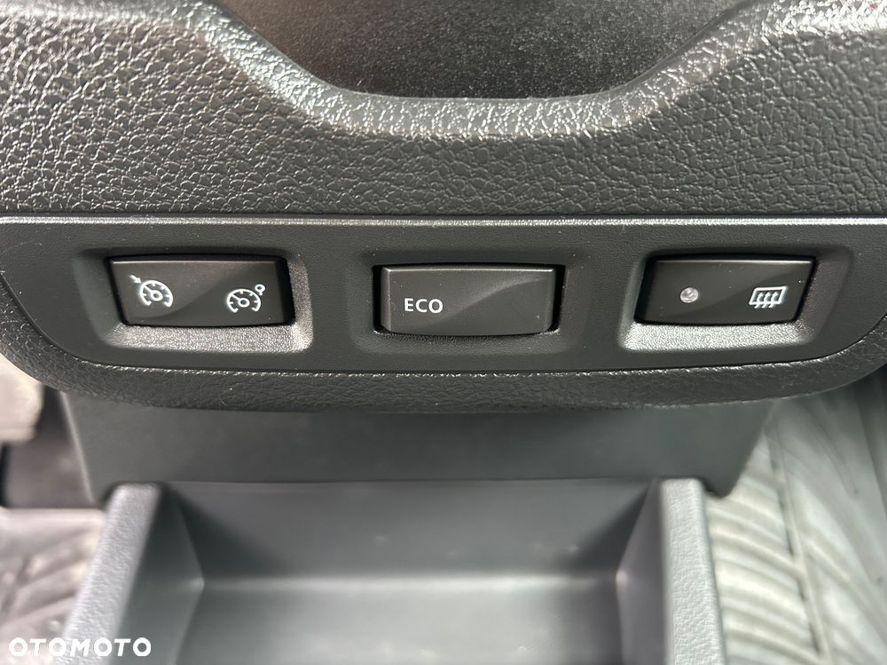 Dacia Lodgy dCi 110 Stepway - 16