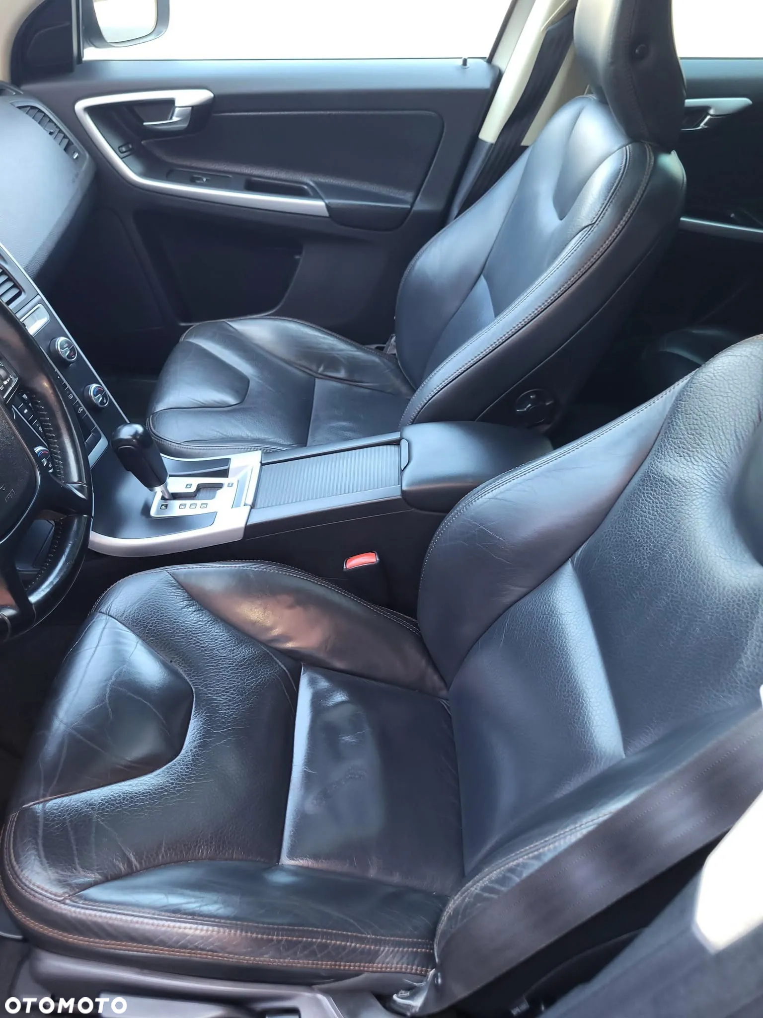 Volvo XC 60 D3 Momentum - 10