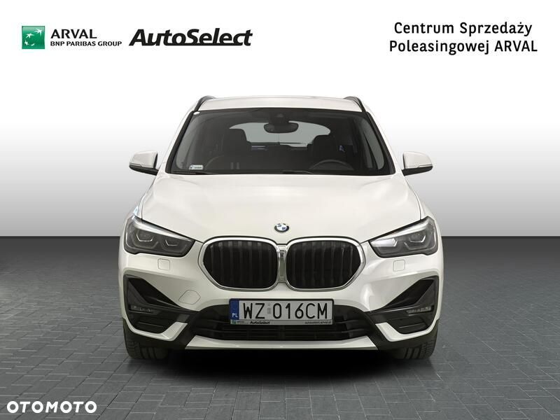 BMW X1 sDrive18i - 9