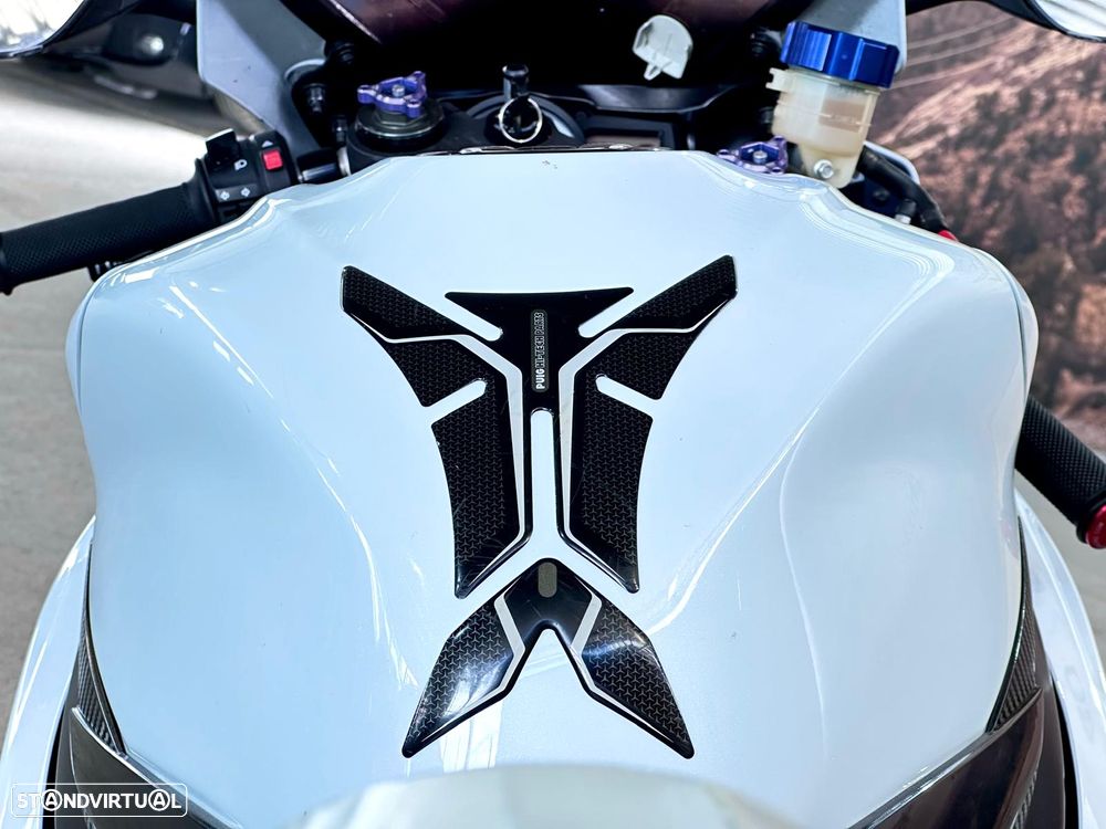 Suzuki GSX-R 600 K9 - 10