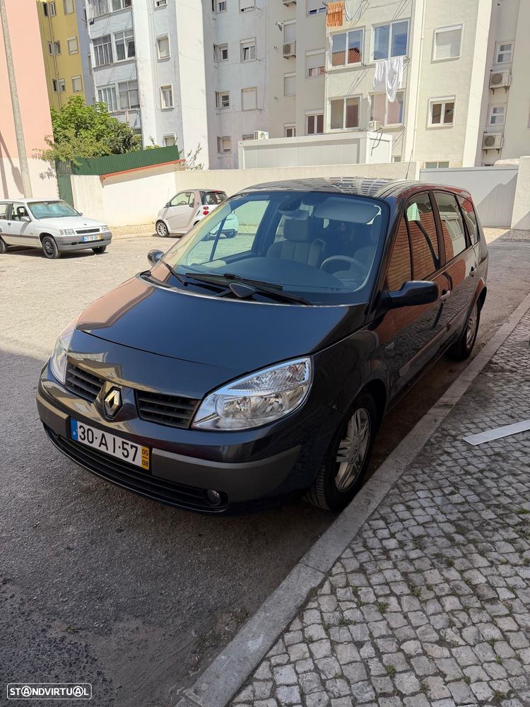 Renault Grand Scénic - 5