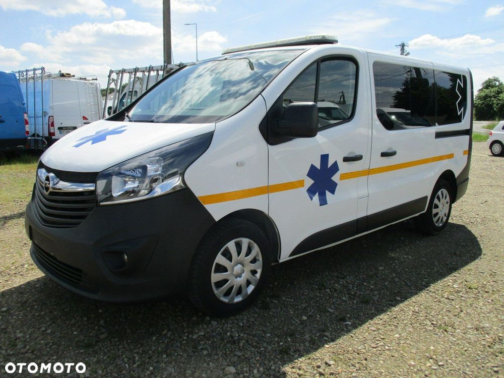 Opel Vivaro - 1