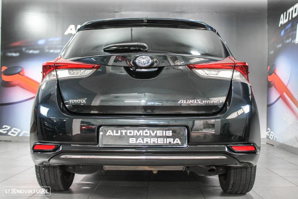 Toyota Auris 1.8 HSD Comfort +P.Techno+P.Sport - 28