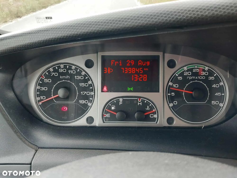 Iveco DAILY - 7
