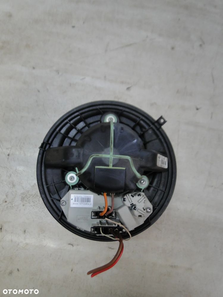 BMW 1 E81 E82 E87 E88 DMUCHAWA NAWIEWU NAGRZEWNICY EUROPA - 3