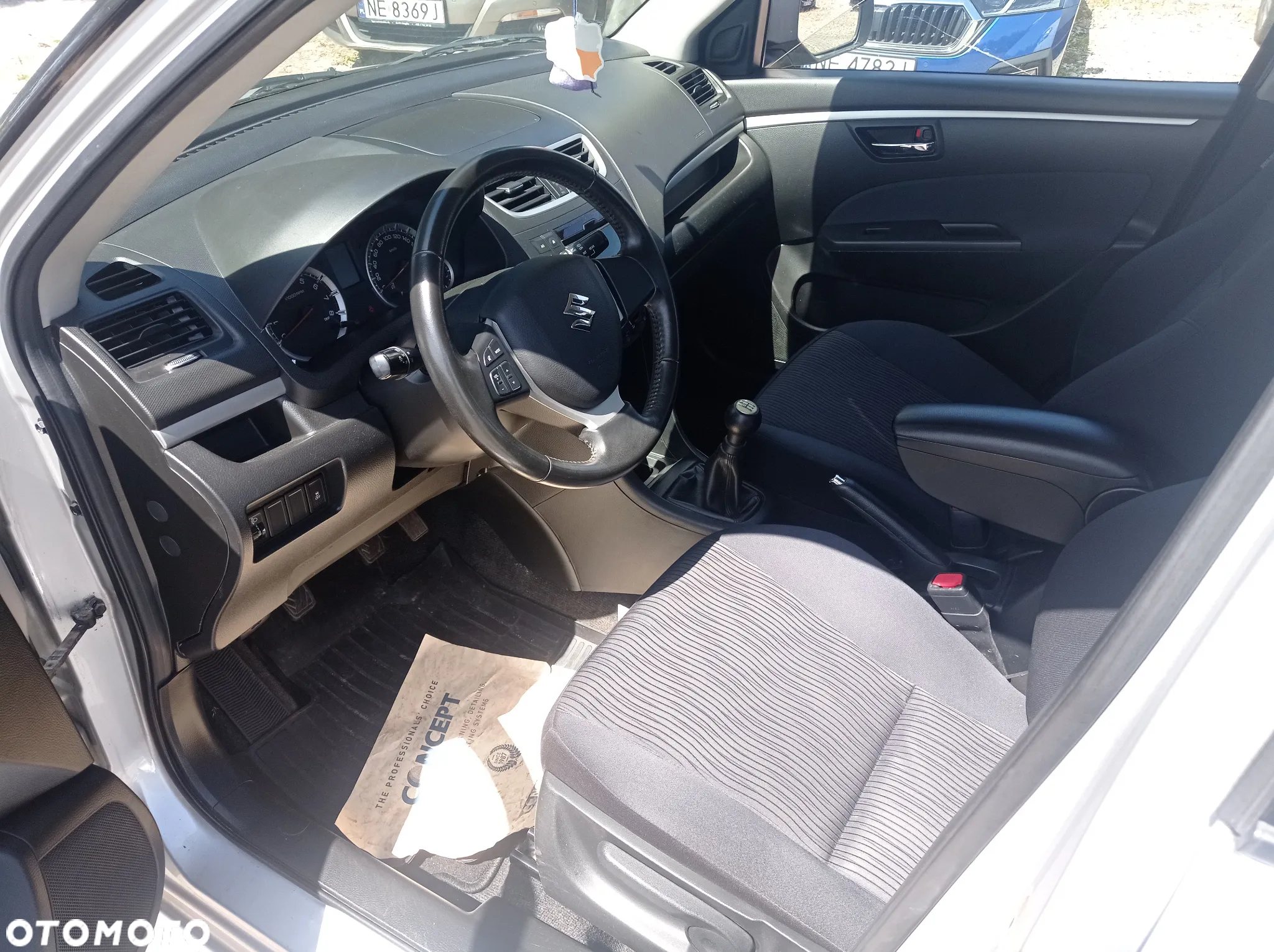Suzuki Swift 1.2 4x4 Club - 8