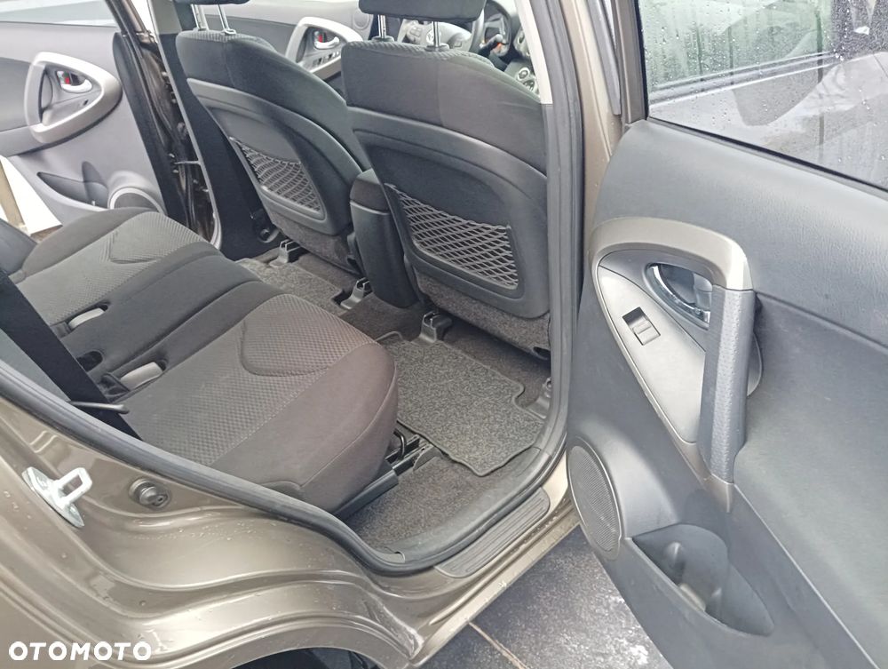 Toyota RAV4 2.0 4x4 Life - 11