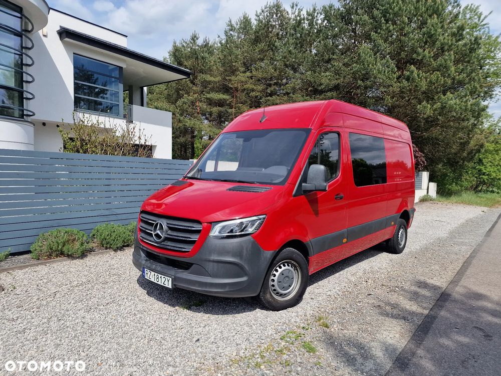 Mercedes-Benz Sprinter - 10