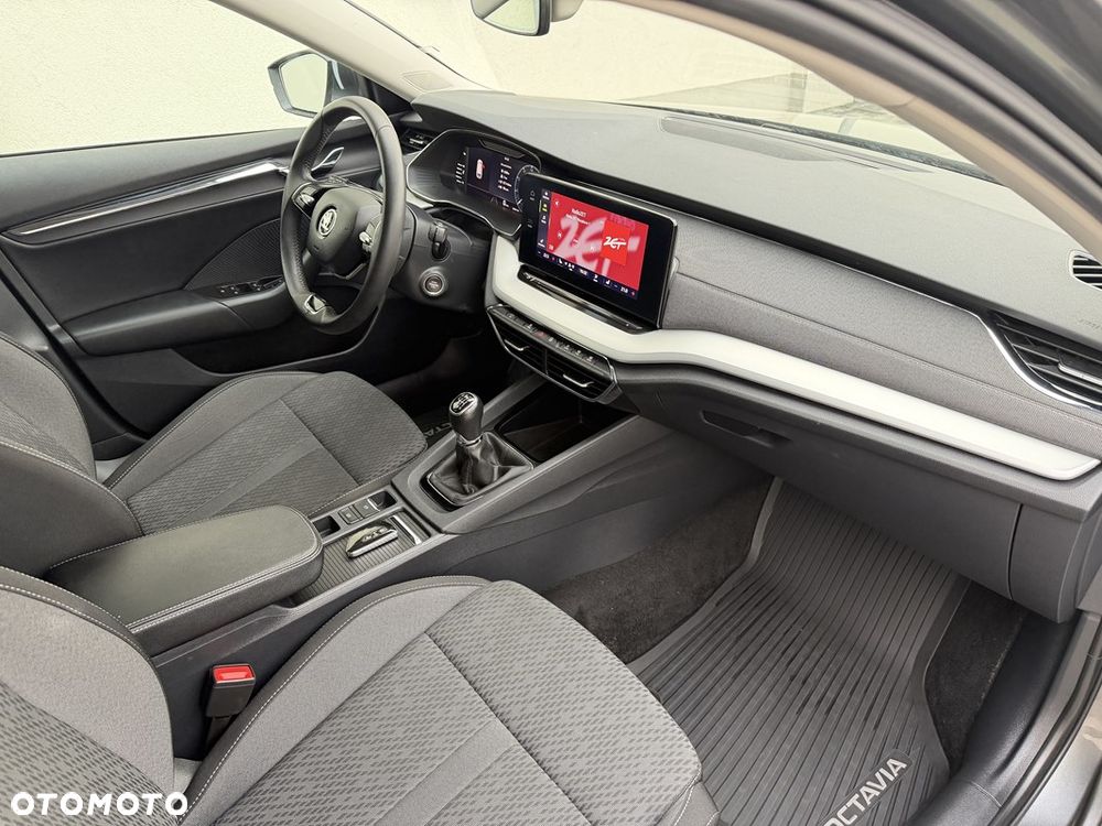 Skoda Octavia 2.0 TDI Style - 27