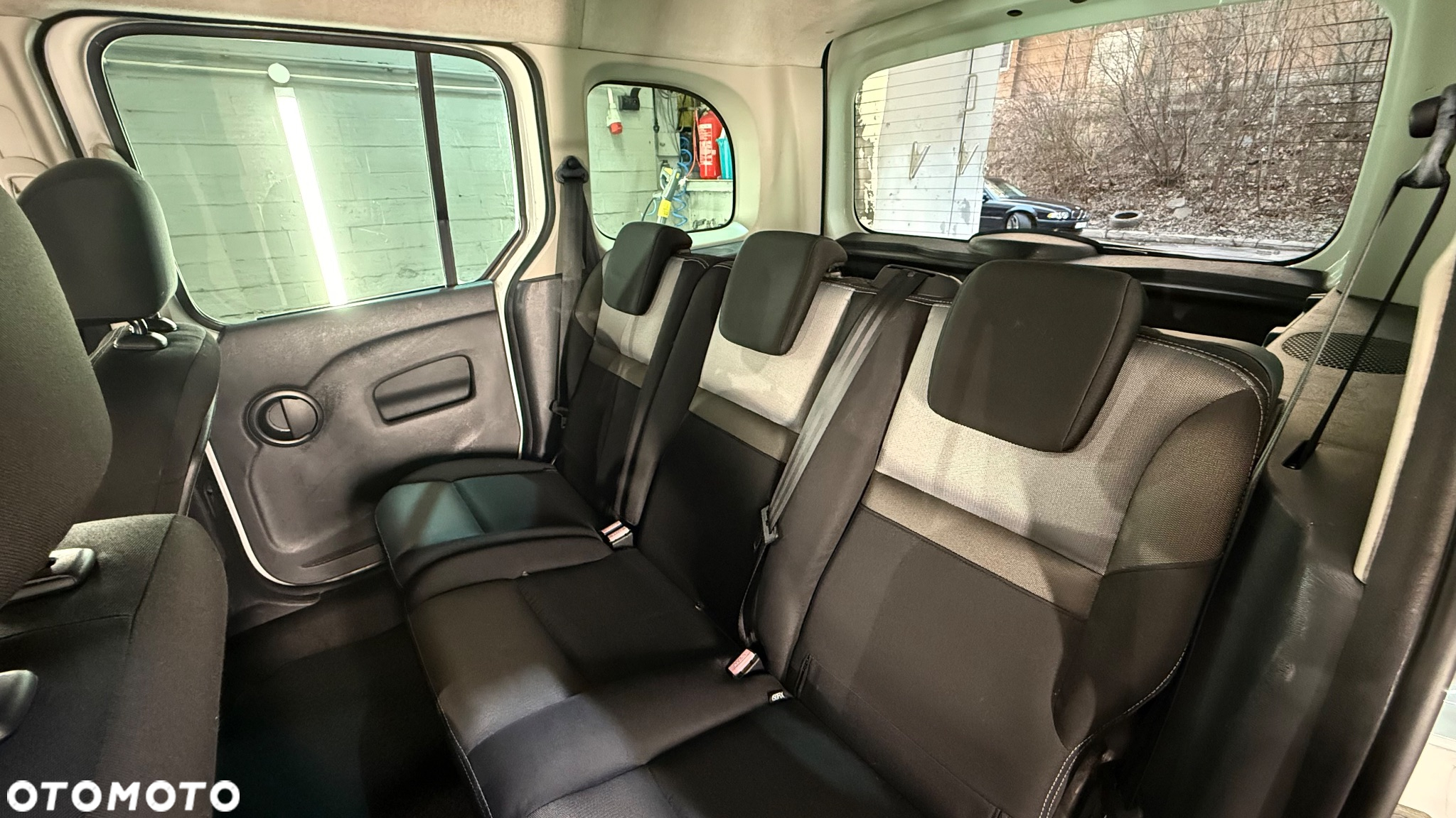 Renault Kangoo 1.5 dCi Limited Eu6 - 13