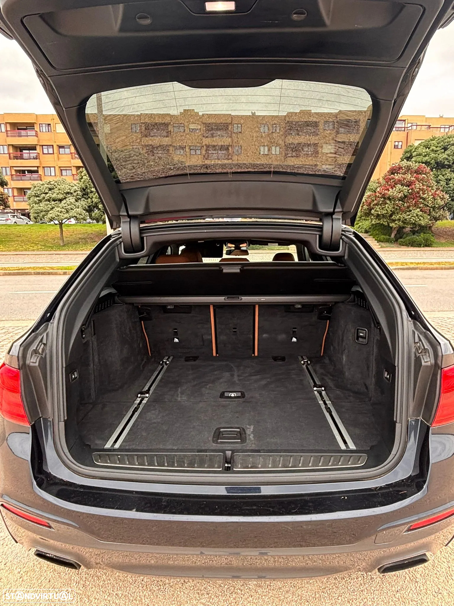 BMW 520 d xDrive Pack M Auto - 11